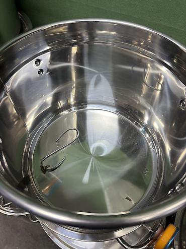 Кастрюли: Кастрюля профессионального качества Диаметр от 30 см до 50 смс — 8