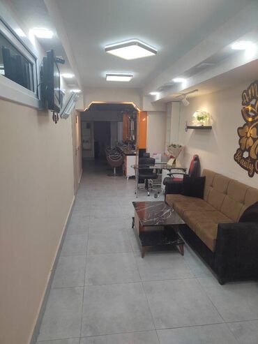 Kommersiya daşınmaz əmlakının satışı: AAAF park məcidin yanı Super təmirli tam dolu hazır biznes gözəllik -da lalafo.az — 18 Kommersiya daşınmaz əmlakının satışı: AAAF park məcidin yanı Super təmirli tam dolu hazır biznes gözəllik — 18