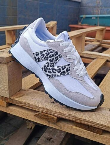 guess patike sa platformom: New Balance