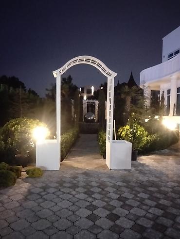 Digər bağ, çöl mebeli: Bağ üçün dekorativ ağ taxta trellis qövs - Material: ağ rəngdə — 2