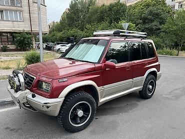 аваринные машины: Suzuki Escudo: 1995 г., 2 л, Автомат, Бензин, Внедорожник — 1