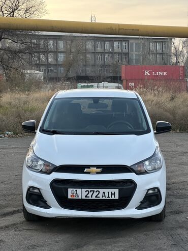 Chevrolet: Chevrolet Spark: 2017 г., 1 л, Автомат, Бензин, Хэтчбэк