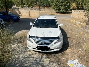 Hyundai: Hyundai Sonata: 2013 г., 2 л, Автомат, Газ, Седан