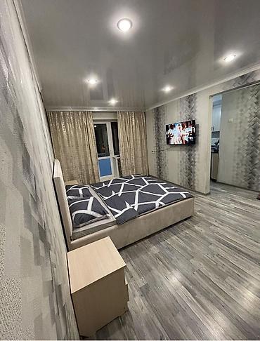 Посуточная аренда квартир: 1 комната, Душевая кабина, Постельное белье, Кондиционер — 12