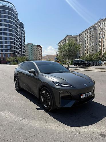 byd e1: Changan : 2025 г., 1.5 л, Автомат, Электромобиль, Кроссовер — 8