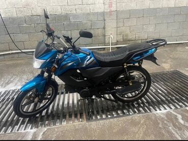 купить крыло гольф 3: Классический мотоцикл Yamaha, 180 куб. см, Бензин, Взрослый, Б/у