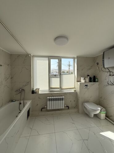 Долгосрочная аренда домов: 182 м², 6 комнат, Бронированные двери, Кондиционер, Парковка — 20