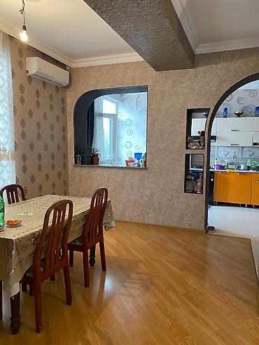 mezahir rustemov kucesi: 2 otaqlı, 130 kv. m, Orta təmir — 6