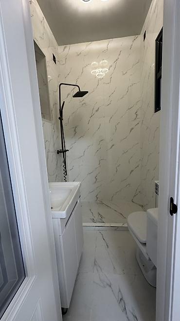 Продажа коттеджей и домов: Продаётся 5 комнатный дом в Новопавловке. 📍 Локация: 400 м от рынка — 12