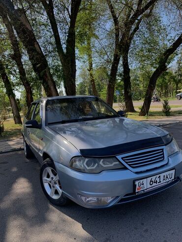 Daewoo: Daewoo Nexia: 2010 г., 1.5 л, Механика, Бензин, Седан