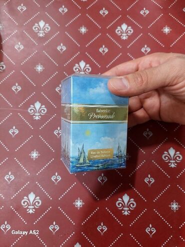 faberlic duxulari: Qadin etiri 30 ml original Faberlic mehsulu unvan Kohne Guneşli Neapol