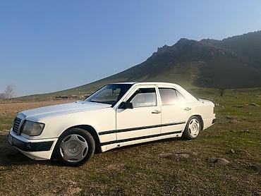 насатка amg: Mercedes-Benz W124: 1986 г., Седан — 1