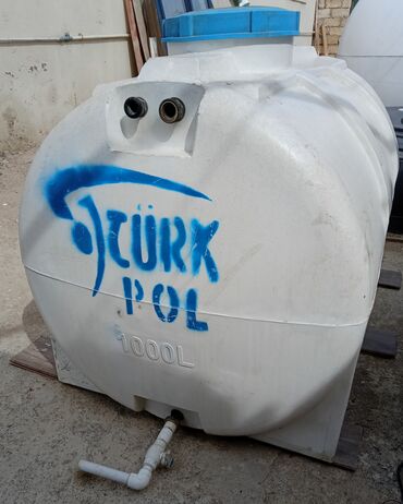 kapron su cenleri: Bak, Plastik, 1000 l l, İşlənmiş