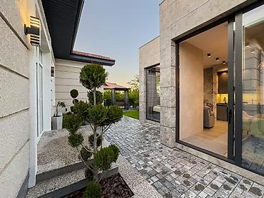 elite hause: 4 комнаты, 260 м², 6 соток, Бишкек, Орто-Сай с. Риэлтор — 4