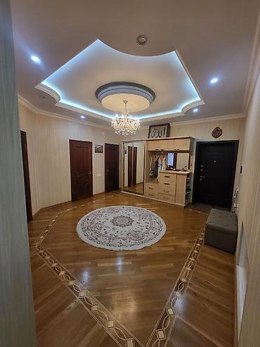 rahat əmlak: 3 otaqlı, Yeni tikili, 115 kv. m — 3