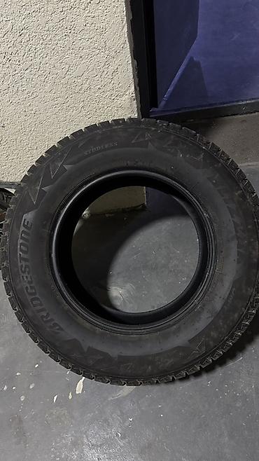 шины зимние 1955516: Шины 265 / 65 / R 17, Зима, Б/у, Комплект, Легковые, Bridgestone — 1