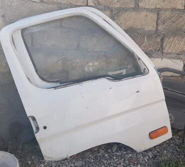 hyundai ölüxana bakı: Sol ön, Hyundai HD, 2009 il, Yeni