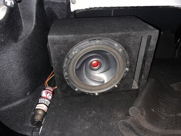 шивейний машинка: Автомобильный сабвуфер Kenwood в корпусе + моноблок-усилитель -