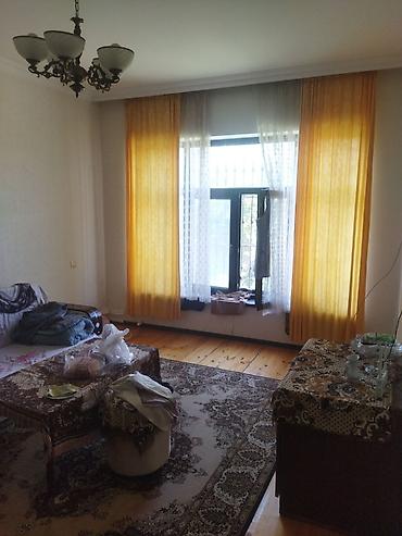 gunu 20: Novxanı 3 otaqlı, 62 kv. m, Orta təmir — 4