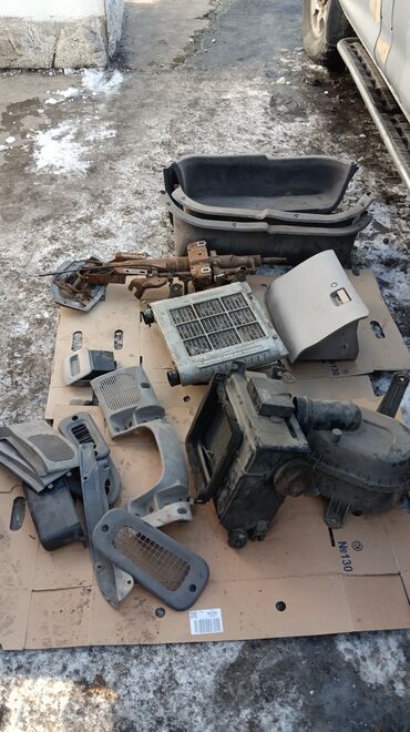 Другие детали ходовой части: Продаю запчасти на, Митсубиси Делика, дизель 2,8 И есть — 3