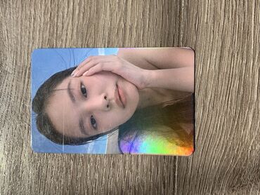 длинное вечернее платье с рукавами: Продаются карточки✨. В наличии карточки с le sserafim, g idle, stray