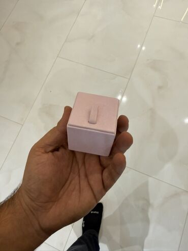 Bijuteriya vitrinləri: Mücevher təşkilatçısı və vitrin dəsti - Material: yumşaq məxmər/velur — 20