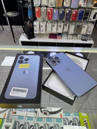 Apple iPhone: IPhone 13 Pro, Б/у, 256 ГБ, Blue Titanium, Защитное стекло, Чехол, Кабель, 79 %