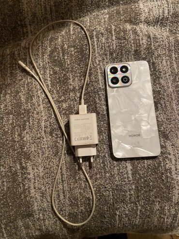 ucuz soyuducu satisi: Honor 7C, 256 ГБ, цвет - Белый