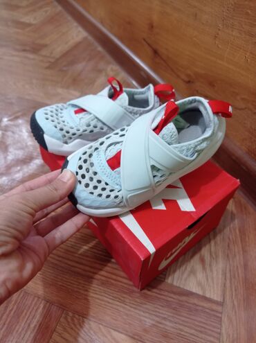 тимберленд обувь детская: Оригинал nike детские летние уни 25размер,носили месяц можно стирать