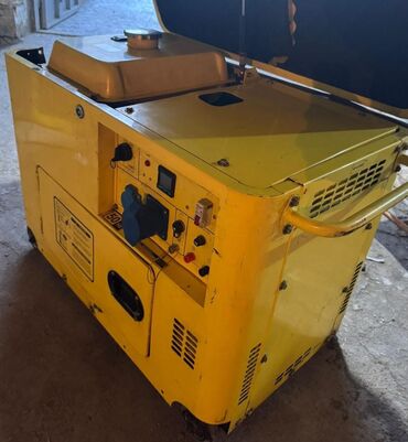 дизель генератора: Yalniz Whatsapp ‼️‼️ Generator 10kva 1100₼ Dizelle işləyir Unvan