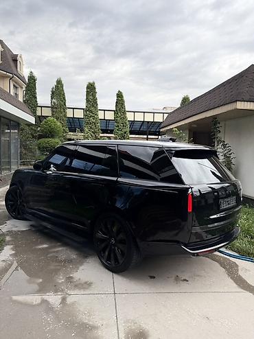 rolls royce phantom: Land Rover Range Rover: 2023 г., 4.4 л, Автомат, Бензин, Внедорожник — 3