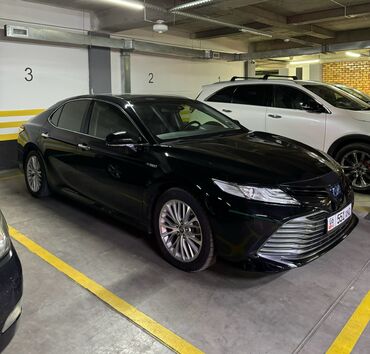 Toyota: Toyota Camry: 2018 г., 2.5 л, Автомат, Гибрид, Седан