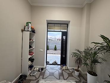 Долгосрочная аренда домов: 180 м², 5 комнат — 6