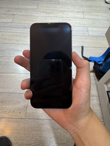 Apple iPhone: IPhone 13, Б/у, 128 ГБ, Midnight, Кабель, Коробка, 88 % — 2
