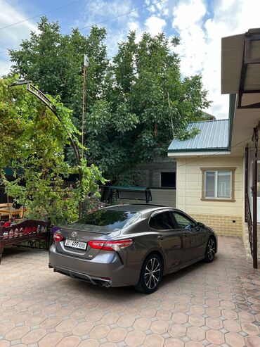 Toyota: Toyota Camry: 2018 г., 2.5 л, Автомат, Бензин, Седан — 5