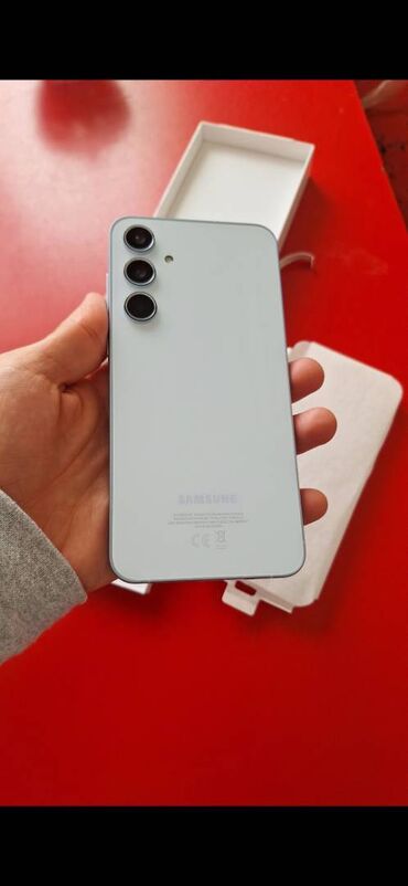 samsung c5 pro: Samsung Galaxy A55, 256 GB, rəng - Ağ