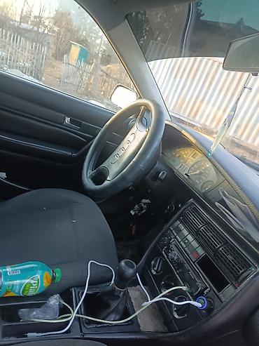 Audi: Audi 100: 1993 г., 2 л, Механика, Бензин, Седан — 4