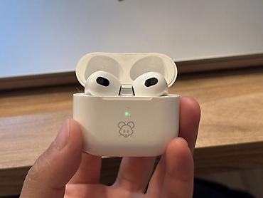 at t: Беспроводные наушники Apple AirPods 3 (оригинал) с зарядным кейсом - — 2