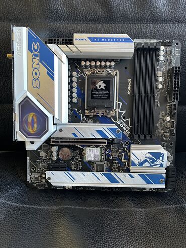 Материнские платы: Материнская плата, Б/у, ASRock, LGA1700, Micro-ATX, Для ПК