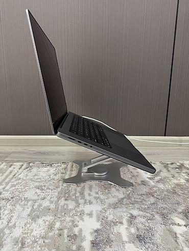 Ноутбуки Apple (MacBook): Для программирования, Б/у, Apple M1 Pro, ОЗУ, RAM: 16 ГБ — 4