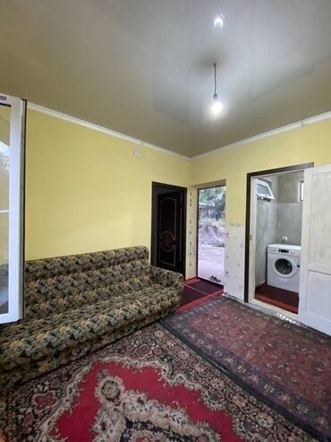 сдам частный дом без хозяина в бишкеке: 25 м², 1 комната, Подвал, погреб, Забор, огорожен