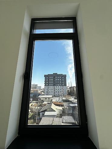 Аренда офисов: Аренда офисов, 65 м², В бизнес центре, С отдельным сан узлом, С системой безопасности, С юридическим адресом — 16