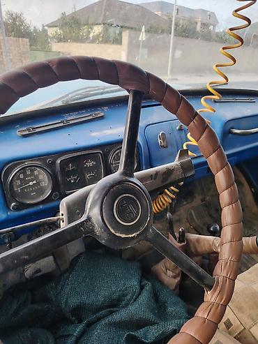 changan sarj aparati: ZIL 130 tipli dump yük maşını - Korpus: mavi kabin, ağ ön panel; — 10