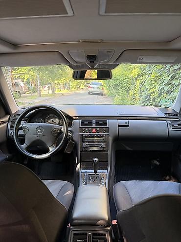 капсен: Mercedes-Benz E-Class: 1999 г., Автомат, Бензин — 9