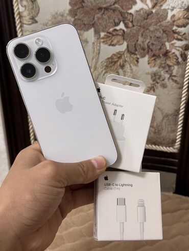 поко x 5: IPhone 14 Pro, Колдонулган, 256 ГБ, Ак, Заряддоочу түзүлүш, Коргоочу айнек, Каптама, 80 %