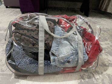 Другие детские вещи: Целая сумка вещей для девочки От 0 до 1,5 до 2 лет Куртки Джинсы
