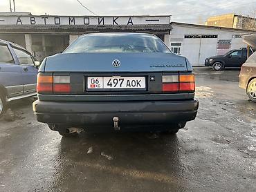 Volkswagen: Volkswagen Passat: 1988 г., Седан — 9