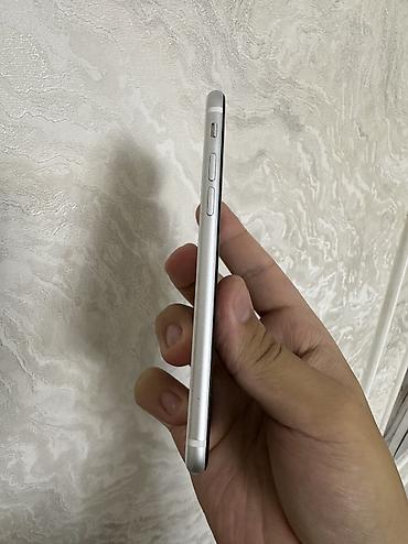 apple se 2020: IPhone SE 2022, 128 GB, White Titanium, Zəmanət, Kredit, Barmaq izi — 2
