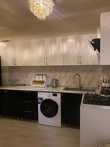 baki ev: İcarəyə verilir 2 otaqlı yeni tikili 60 m², İnşaatçılar m. 650 AZN/ay — 9