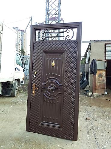 Giriş qapıları: Yeni Giriş qapısı Zəmanətli, Ödənişli quraşdırma, Ödənişli çatdırılma — 8